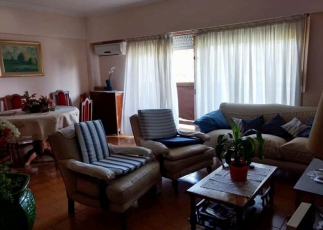 Amplio Departamento 3 ambientes Acepta propiedad en parte de pago