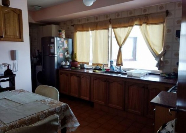 Amplio Departamento 3 ambientes Acepta propiedad en parte de pago