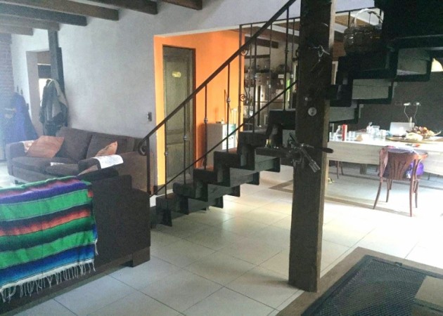 Munilla 2164 - Hermosa casa estilo industrial ! Acepta Permuta