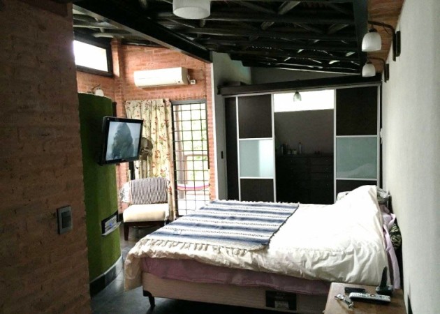 Munilla 2164 - Hermosa casa estilo industrial ! Acepta Permuta