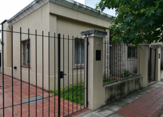 AVELLANEDA 1600 - Casa en Ph 4 ambientes - Acepta propiedad en parte de pago