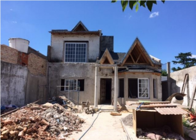 Castelar Norte Chalet en 2 plantas Venta inmediata