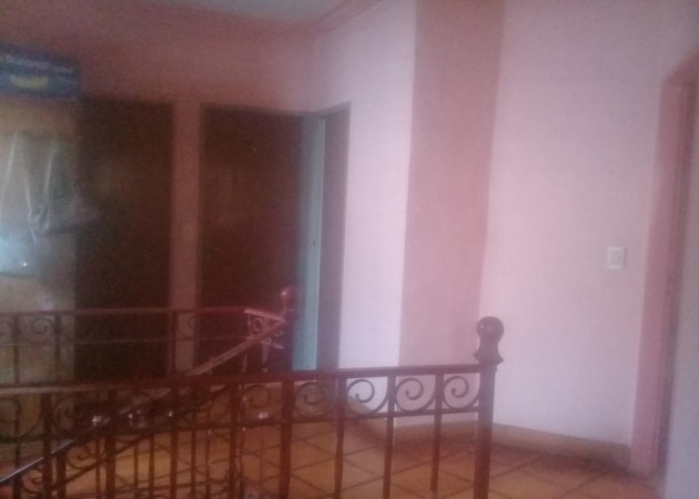 Chalet en 2 plantas Moron Sur Apto credito