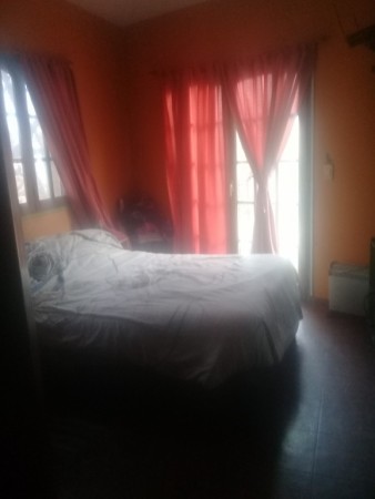 Chalet en 2 plantas Moron Sur Apto credito