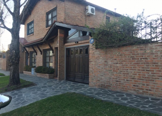 Hermosa casa tipo duplex