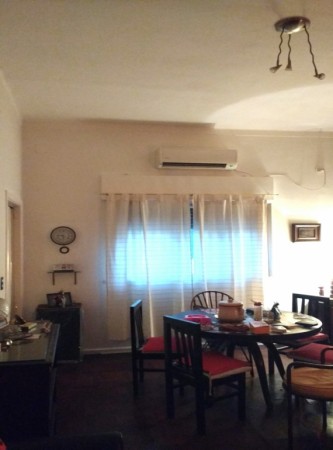 Castelar Norte Casa 4 ambientes en planta baja