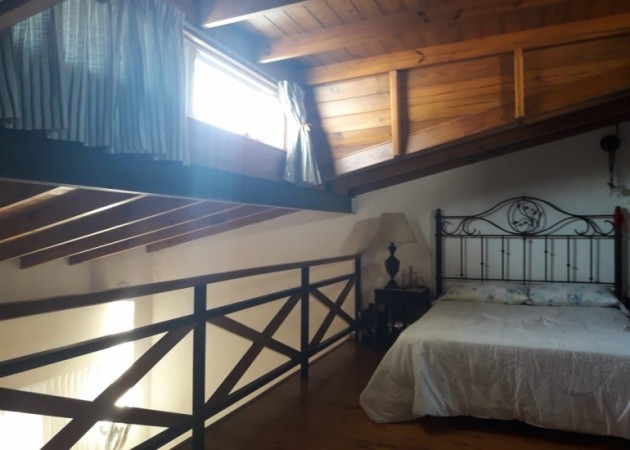 Amplio Loft 2 ambientes "Acepta propiedad en parte de pago "