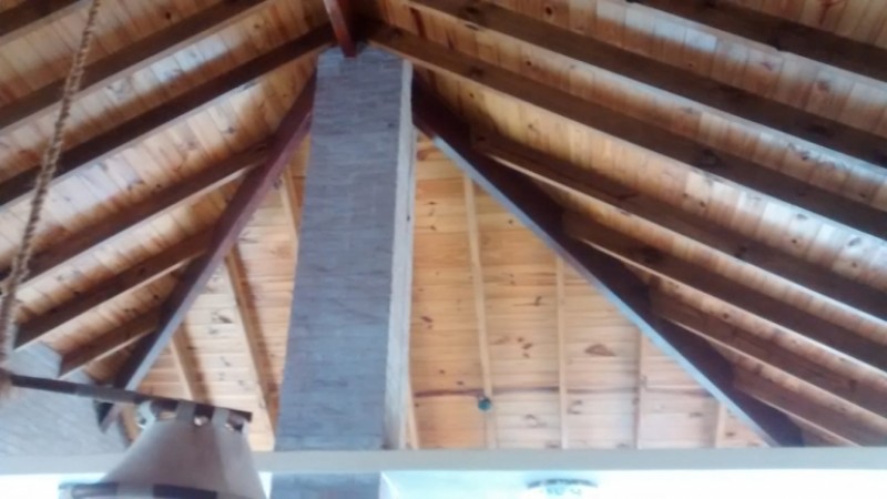CARILO HERMOSO CHALET VENTA INMEDIATA ESCUCHA OFERTAS