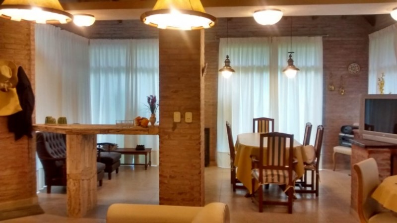 CARILO HERMOSO CHALET VENTA INMEDIATA ESCUCHA OFERTAS