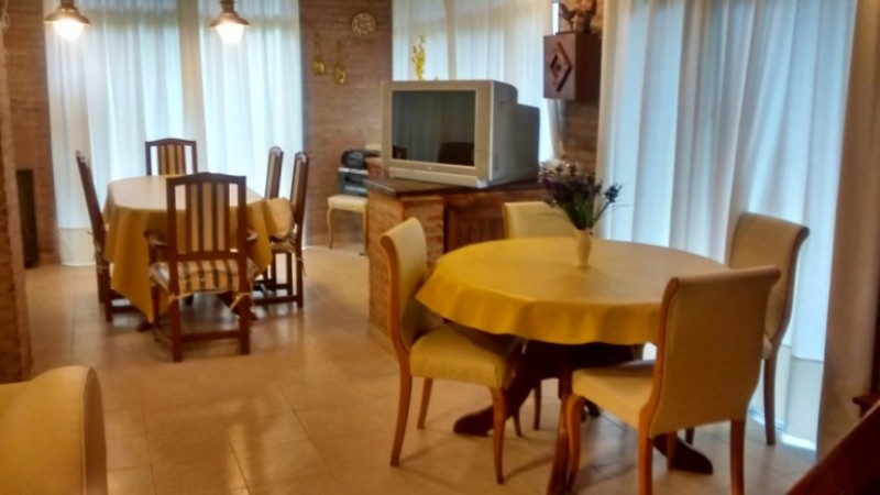 CARILO HERMOSO CHALET VENTA INMEDIATA ESCUCHA OFERTAS