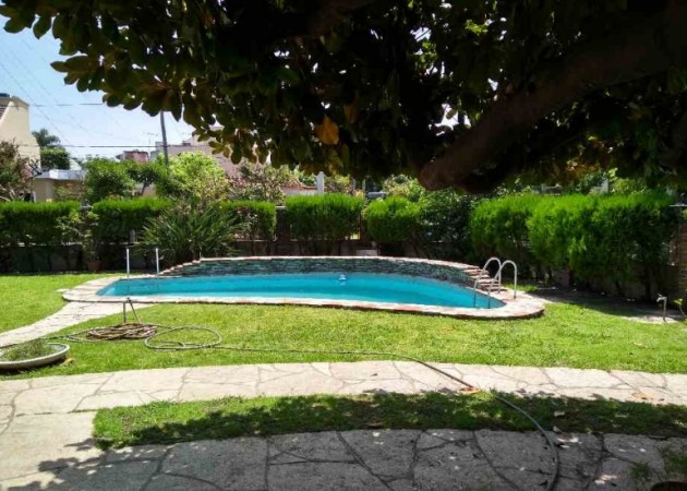 Chalet de epoca 7 ambientes OPORTUNIDAD ... Venta inmediata