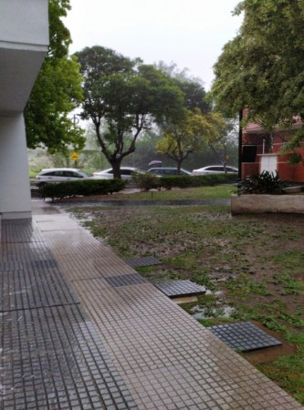 Villa Martelli Amplio departamento 4 ambientes