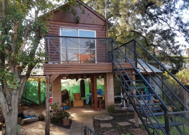 Exclusiva Ubicacion ! Chalet en planta baja Apto todo destino Permuta por menor valor ...