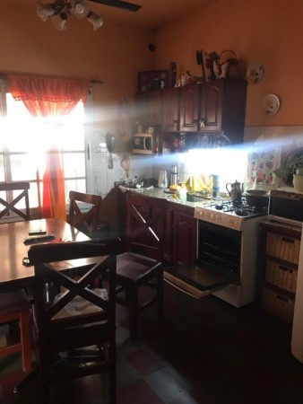 Castelar Norte Casa americana 3 ambientes
