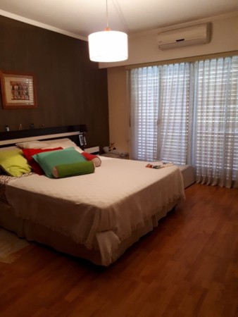 Hermoso Chalet 5 ambientes ! Toma Propiedad en parte de pago