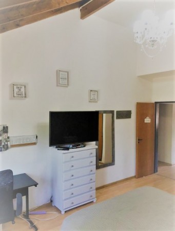 Excelente Chalet a nuevo - 5 ambientes - Nuevo Valor!