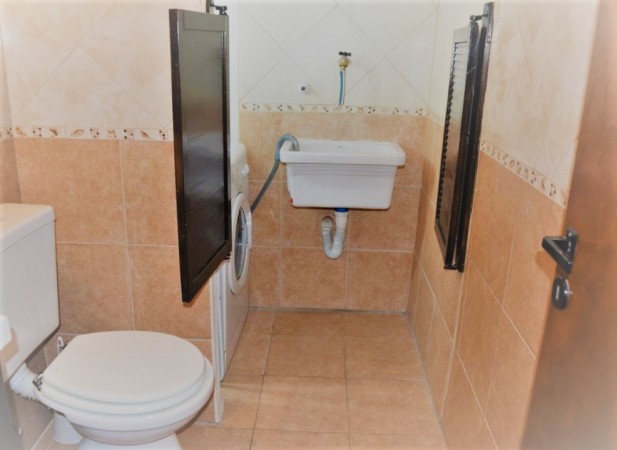 Excelente Chalet a nuevo - 5 ambientes - Nuevo Valor!