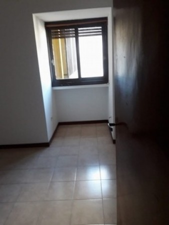 Pompeya 2462 - Amplio departamento 3 amb - OPORTUNIDAD !