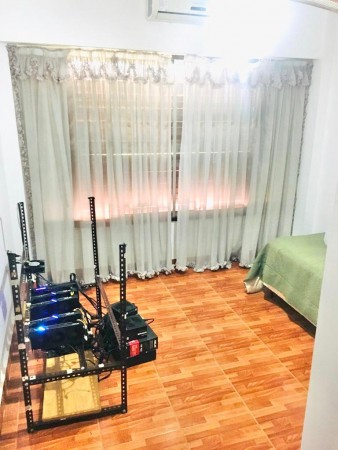 Casa en Castelar Norte en Excelente Zona!!