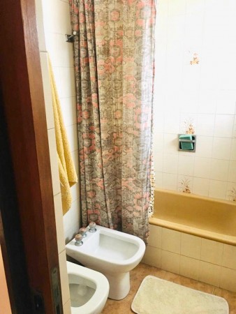 Casa en Castelar Norte en Excelente Zona!!