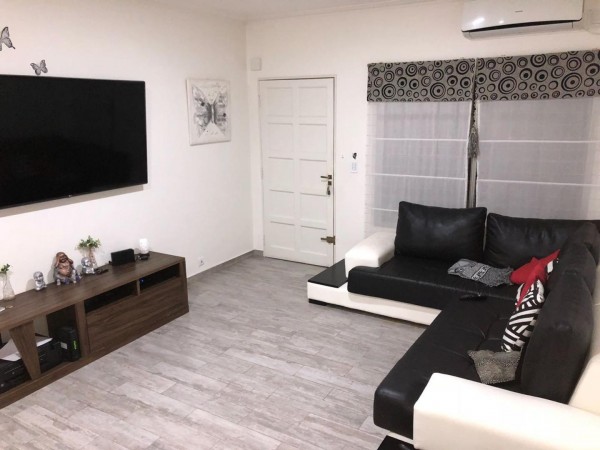 Triplex 4 ambientes, reciclado a nuevo!