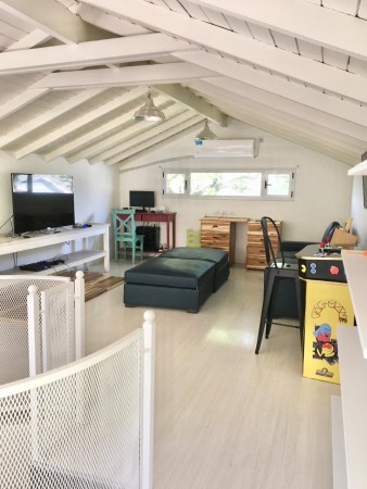 Casa en venta en Country Los Pinguinos - 6 ambientes