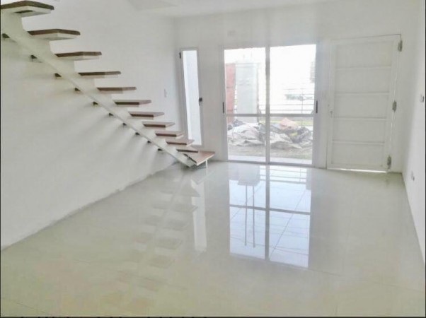 Oportunidad! Dúplex a estrenar de 2 y 3 ambientes! - Castelar Norte -