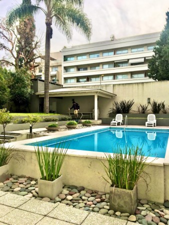 Castelar Centro Amplio departamento 2 amb con cochera y baulera "Edificio LOS ALERCES"