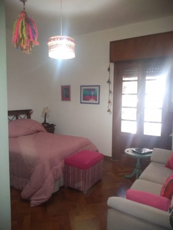 Martin de Irigoyen 616 - Amplio departamento !!!