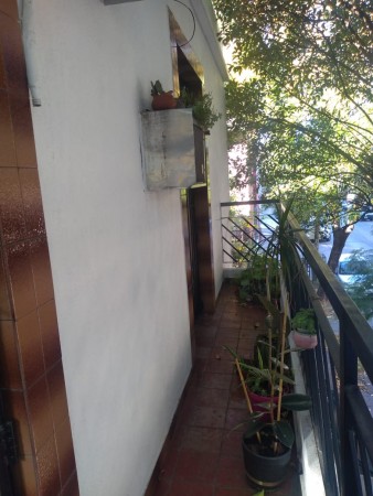 Martin de Irigoyen 616 - Amplio departamento !!!