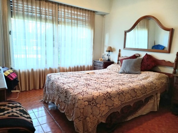 Chalet y Dpto en Castelar Norte!
