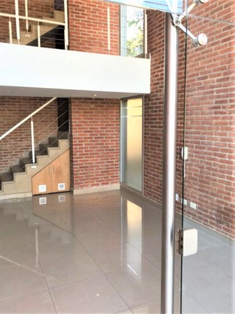Excelente departamento 2 ambientes en Ituzaingó!