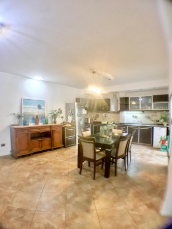 Hermosa casa Moderna con Parque Libre !