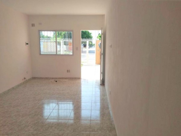 NUEVO VALOR! Duplex a estrenar 3 ambientes con fondo libre en Ituzaingo!