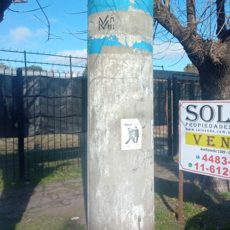 Thorne 1434 esquina Brandsen