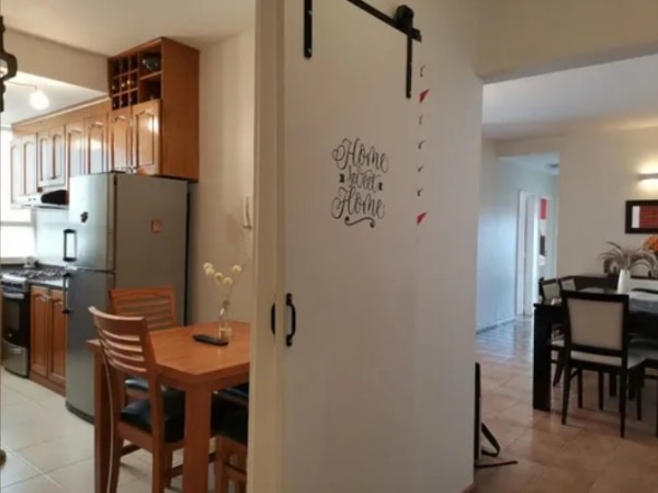 Hermoso Departamento 4 ambientes con cochera!