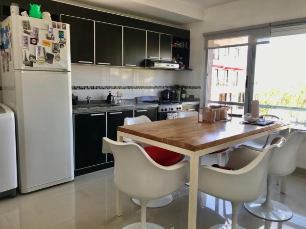 Nuevo Valor! PERMUTA - Hermoso Departamento 2 ambientes en Castelar!