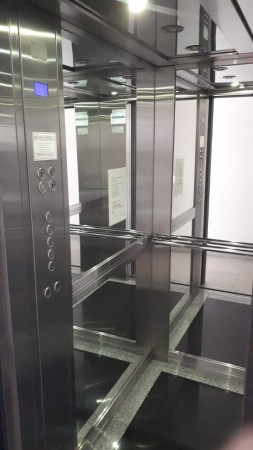 OPORTUNIDAD! Departamento 2 amb en el Centro de Moron!