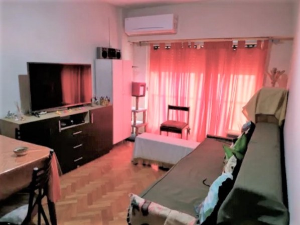 Departamento 2 amb en Excelente Zona de Floresta!