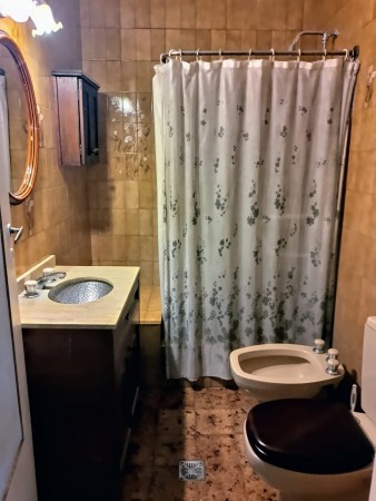 Chalet de epoca en Excelente Zona de Castelar!!