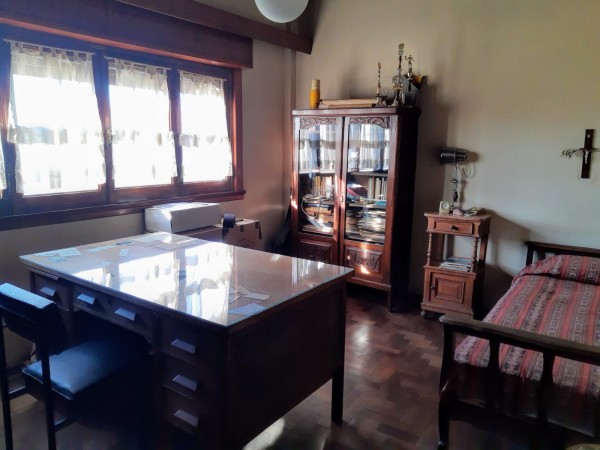 Chalet de epoca en Excelente Zona de Castelar!!