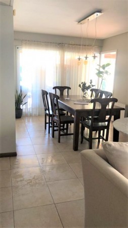 Nuevo Valor! - Excelente casa sobre terreno de 12x50 en Ituzaingo!