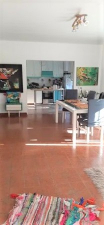 PERMUTA - Chalet Tradicional en el Corazón de Parque Leloir!