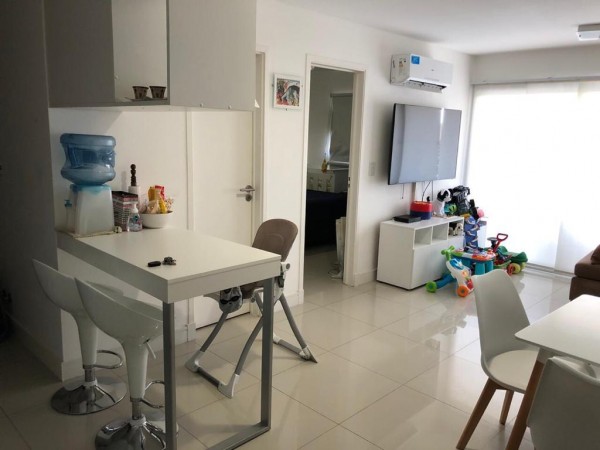 PERMUTA - Impecable Departamento 2 ambientes en Edificio Durban - Ituzaingo!