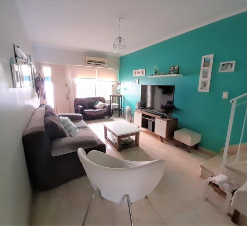 PERMUTA - Impecable Duplex de 3 ambientes en Haedo!