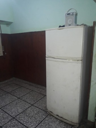 Colon 996 - Casa en Ph al frente