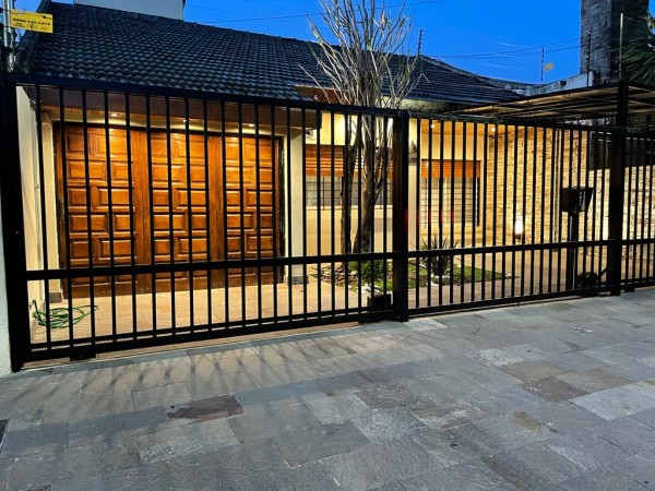 2da Rivadavia 19.000 - Impecable Chalet !!!