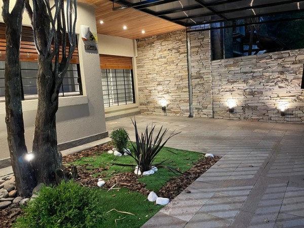 2da Rivadavia 19.000 - Impecable Chalet !!!