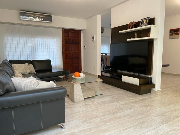 2da Rivadavia 19.000 - Impecable Chalet !!!
