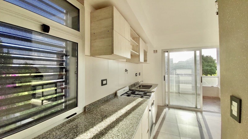 Hermoso Departamento a estrenar 3 amb con cochera!